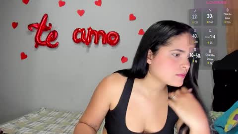 kellyMillian  online show from December 2025 03:23:01 AM