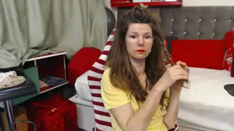 kelly online show from March 2026 01:55:01 AM