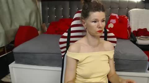 kelly online show from May 2026 09:09:01 PM