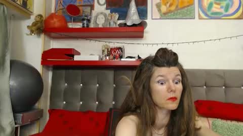kelly online show from May 2026 12:08:01 AM
