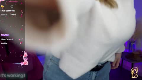 kelly online show from April 2026 09:37:01 AM