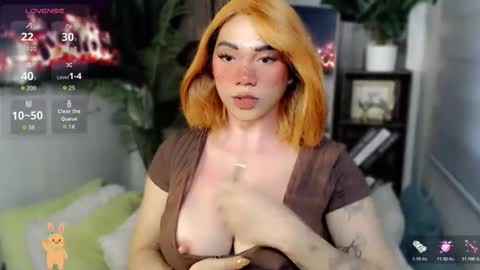 Snapshot of kellysexxie chatting on February 2026 07:04:02 AM Kelly Smith online show from February 2026 07:04:02 AM