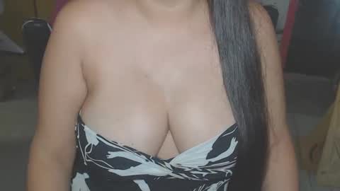 Snapshot of kellyshowpv chatting on March 2025 04:30:02 AM Kellyshow online show from March 2025 04:30:02 AM