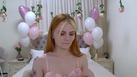 Kelly Stoneys online show from February 2025 09:14:01 PM