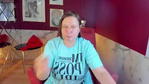 Kelly online show from July 2026 08:27:01 PM