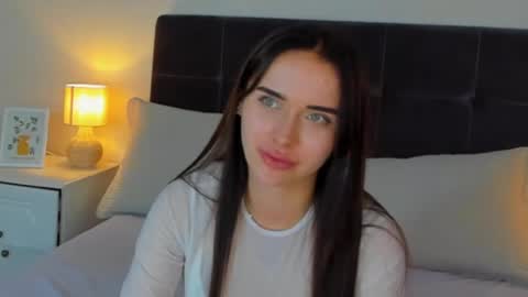 Kelly online show from June 2026 06:23:02 AM