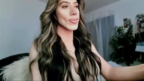 Kelsi  online show from March 2026 06:17:01 AM