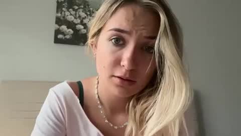 Kelsey Blu online show from April 2026 10:23:01 PM