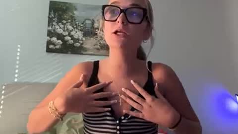 Kelsey Blu online show from June 2026 11:11:01 PM