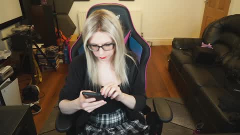 Snapshot of kelseycobalt chatting on January 2025 01:59:02 AM kelseycobalt online show from January 2025 01:59:02 AM