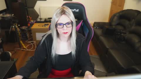 Snapshot of kelseycobalt chatting on January 2025 10:26:01 PM kelseycobalt online show from January 2025 10:26:01 PM