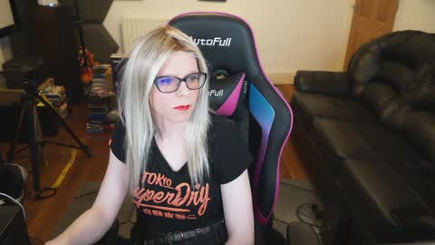 Snapshot of kelseycobalt chatting on January 2025 10:02:01 PM kelseycobalt online show from January 2025 10:02:01 PM