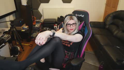 Snapshot of kelseycobalt chatting on January 2025 01:29:01 AM kelseycobalt online show from January 2025 01:29:01 AM