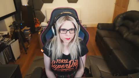 Snapshot of kelseycobalt chatting on February 2025 10:14:02 PM kelseycobalt online show from February 2025 10:14:02 PM