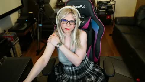 kelseycobalt online show from July 2026 10:12:01 PM