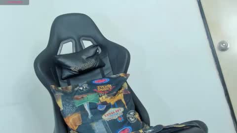 kelsi_steele online show from May 2026 01:22:02 AM