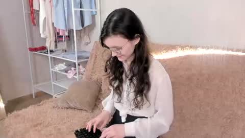 Snapshot of kelsirabenold chatting on June 2026 06:14:01 AM Kelsirabenold online show from June 2026 06:14:01 AM