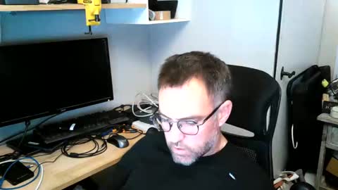 kelvin06133 online show from December 2024 11:57:01 PM