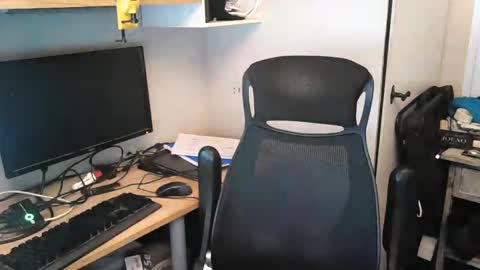 kelvin06133 online show from February 2025 09:40:01 PM