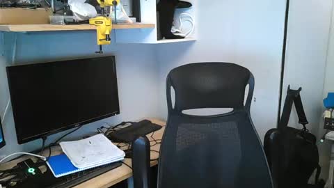 kelvin06133 online show from February 2025 08:10:01 PM