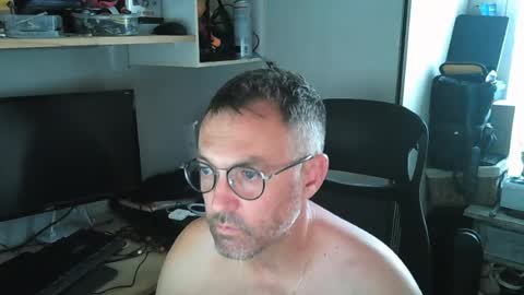 Snapshot of kelvin06133 chatting on June 2026 12:22:01 PM kelvin06133 online show from June 2026 12:22:01 PM