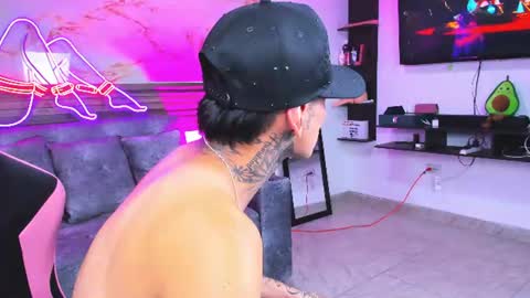 ken_and_bonnie online show from July 2026 01:57:01 AM