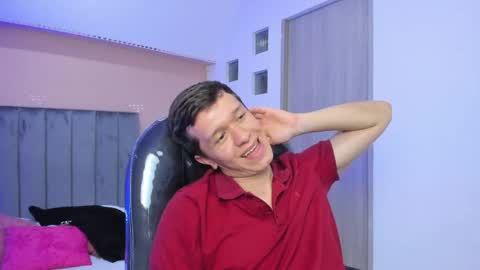 Snapshot of ken_col chatting on April 2026 04:39:02 AM Ken Col online show from April 2026 04:39:02 AM