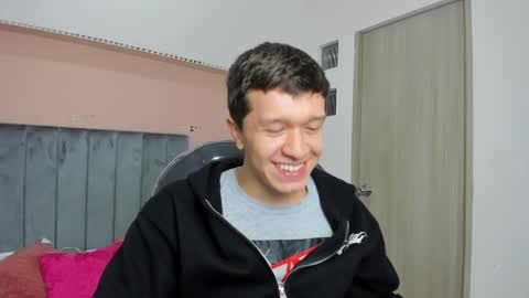 Snapshot of ken_col chatting on April 2026 03:11:02 AM Ken Col online show from April 2026 03:11:02 AM