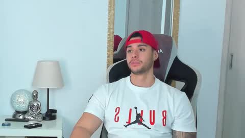 ken_mailik online show from February 2026 05:17:01 AM