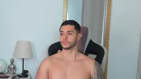 ken_mailik online show from March 2026 10:07:01 PM