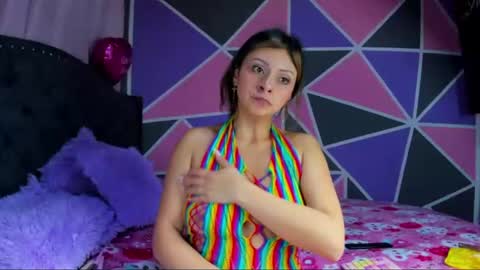 Kendarl Colins online show from July 2026 04:17:02 AM