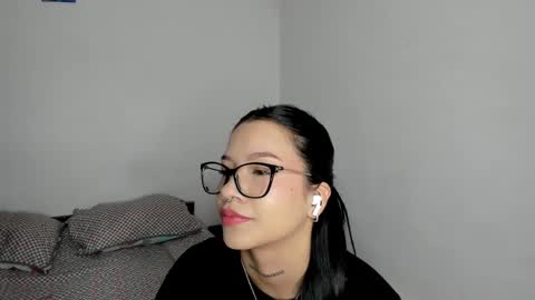 Snapshot of kendalgrey01 chatting on September 2025 03:34:01 PM Kendal online show from September 2025 03:34:01 PM