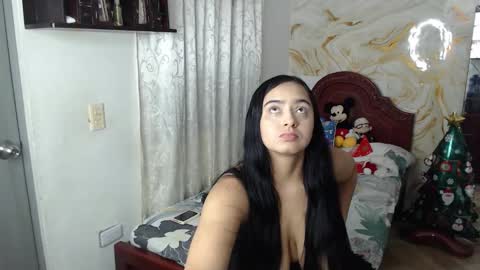 kendall  online show from December 2025 06:33:02 AM