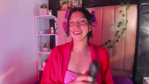 kendall_saenz online show from November 2025 07:58:01 PM