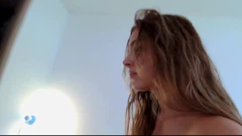 kendall online show from February 2025 06:26:01 PM