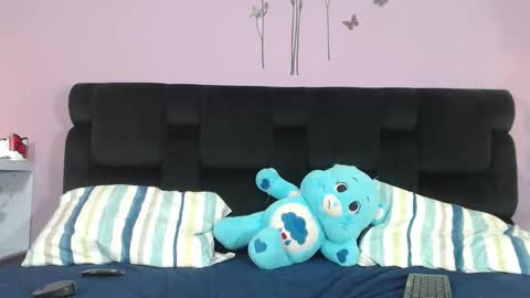 kendallwings online show from October 2025 09:40:01 AM