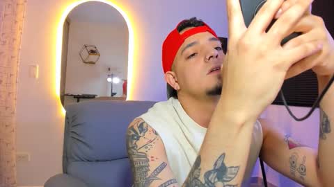 kendel_dimitri online show from February 2026 03:34:02 AM