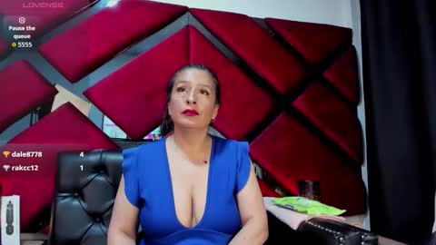 Kendra online show from November 2025 01:50:01 AM