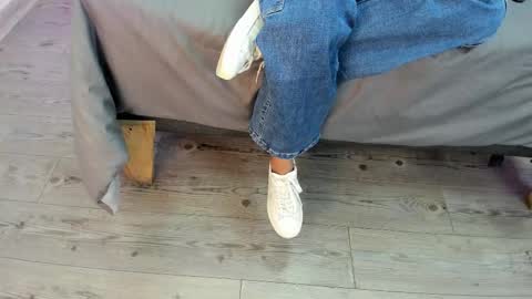 Kendra London online show from January 2026 11:15:01 AM