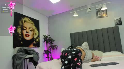 Kendra London online show from April 2026 09:44:01 AM