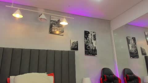 Kendra London online show from June 2026 11:19:05 AM