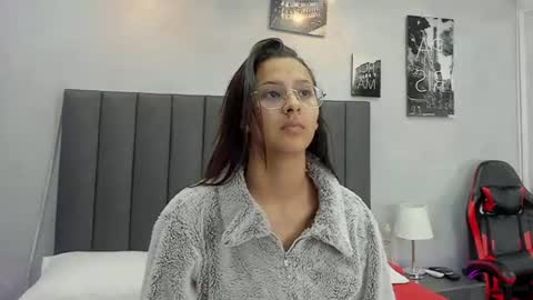Kendra London online show from July 2026 11:07:01 AM