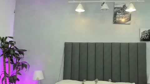 Kendra London online show from July 2026 11:16:02 AM