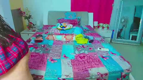 kendra_love31 online show from June 2026 02:40:01 AM