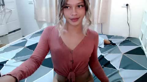 Snapshot of kendra_lunaxx chatting on June 2026 07:34:02 PM kendra_lunaxx online show from June 2026 07:34:02 PM