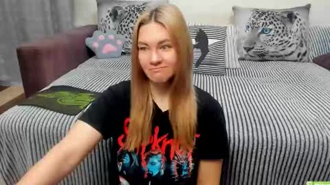 Kendra online show from November 2025 11:31:01 PM