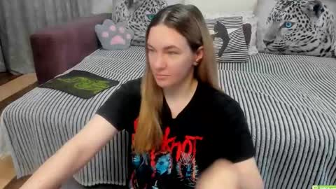 Kendra online show from April 2026 11:46:02 PM