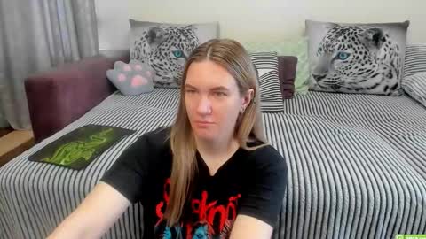 Kendra online show from May 2026 01:56:01 AM