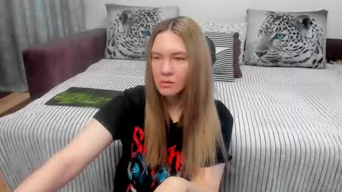 Kendra online show from May 2026 11:46:02 PM