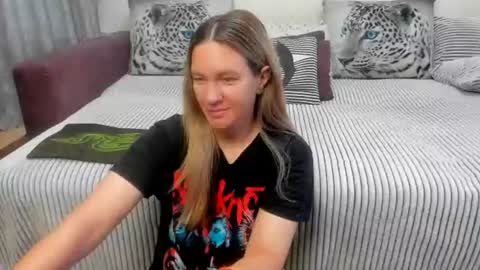 Kendra online show from July 2026 11:45:01 PM